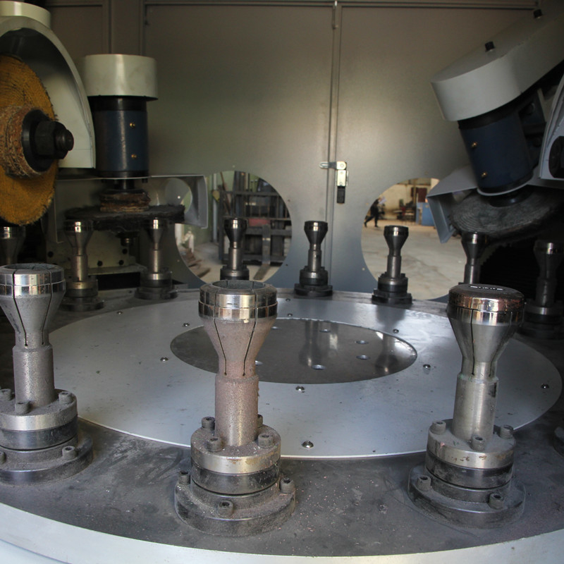 6 Grinding Head Mesin Poles Otomatis Meja Putar Untuk Produk Dome Metal