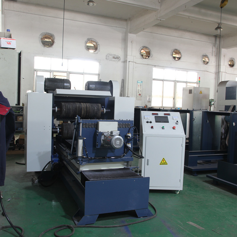 Otomatis Tube Pipe Polishing Machine 32mm 12.2KW 2000mm Untuk Produktivitas Tinggi