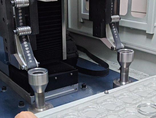 Pabrik produk penutup bulat dipoles langsung 2 Stasiun CNC Grinding Brushing Equipment Permukaan produk bulat biasa